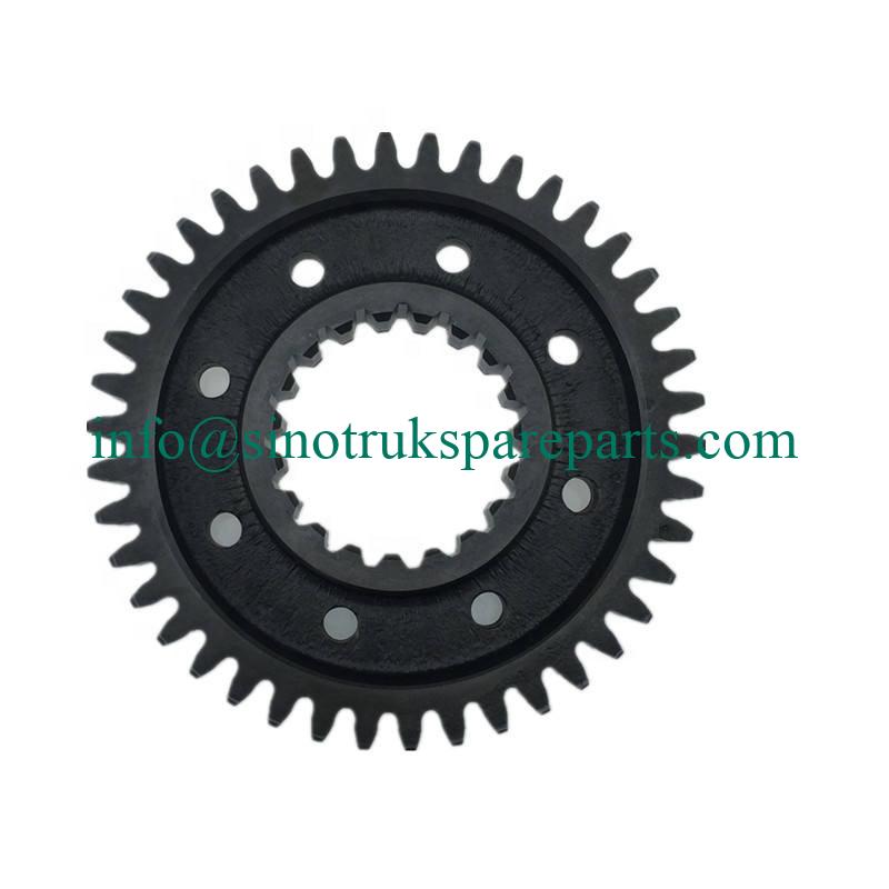 SINOTRUK Howo spare parts main shaft gear AZ2210040153