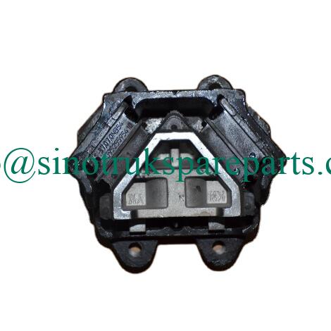 SINOTRUK HOWO FRONT RUBBER MOUNTING WG9525595410