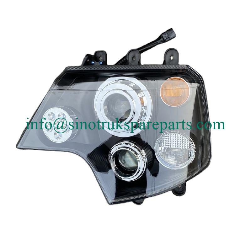 Sinotruk HOWO truck spare parts right head lamp WG9925720062