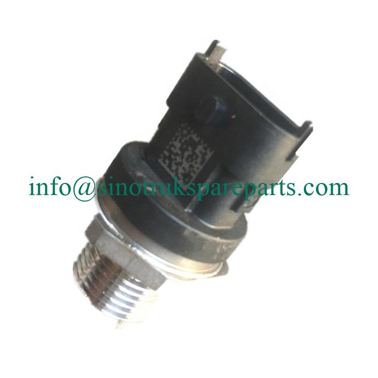 truck parts common rail fuel pressure sensor 0281006364