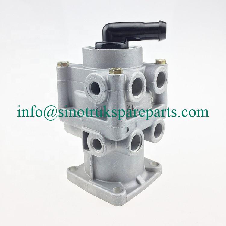 Sinotruk Howo Trailer Control Valve WG9000360180 for Truck Spare Parts