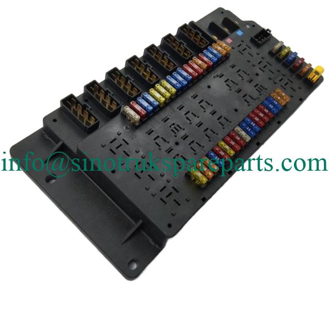 SINOTRUK HOWO A7 Auto Electronics electrical junction box WG9716580021 Motherboard