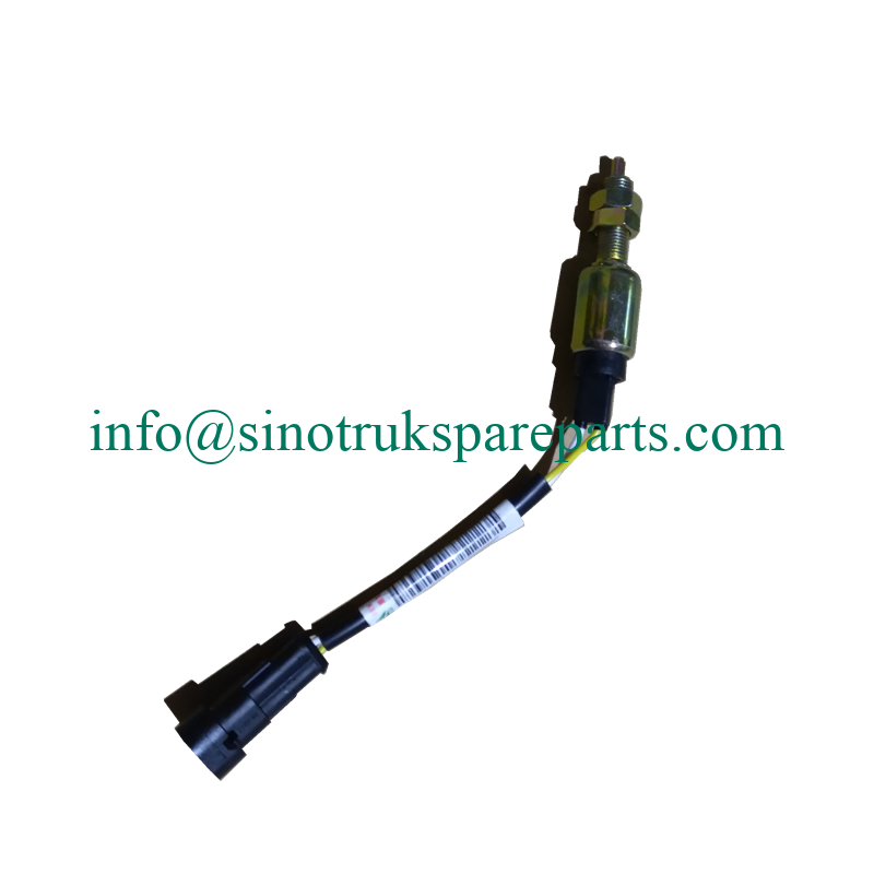 SINOTRUK HOWO spare part LG9704580106 clutch switch