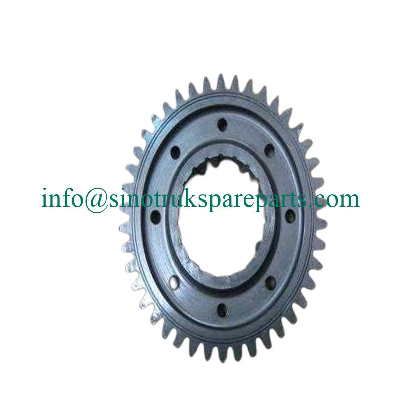 SINOTRUK part WG2210040206 Main shaft second gear
