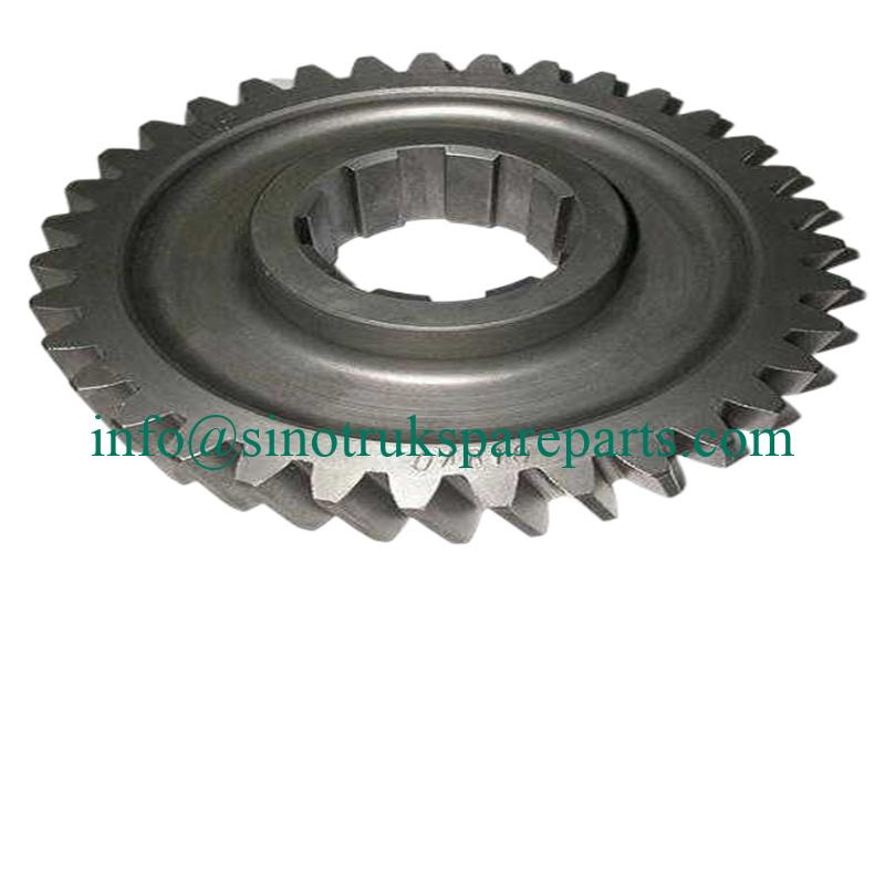 SINOTRUK part WG9014320136 spur gear