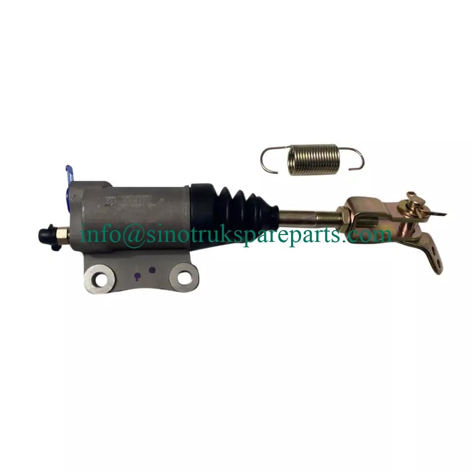 Sinotruk spare parts Howo Clutch booster cylinder LG9704230208