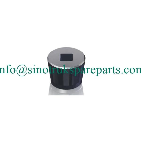 sinotruk engine parts Q617B08 plug