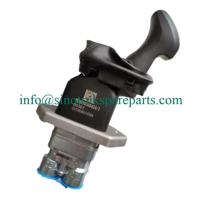 WG9000360424 SITRAK C7H MAX Hand Brake Valve